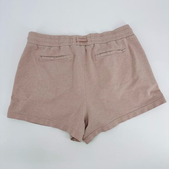 Athleta Farallon Heathered Active Shorts WMNS 18 Pink Stretchy Waist Athletica - Picture 2 of 8